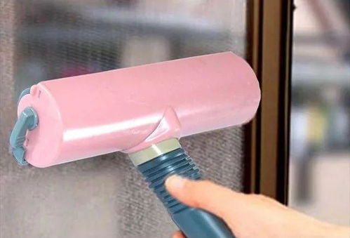 多功能紗窗清潔刷 自動吸灰、免水洗，讓清潔更輕松